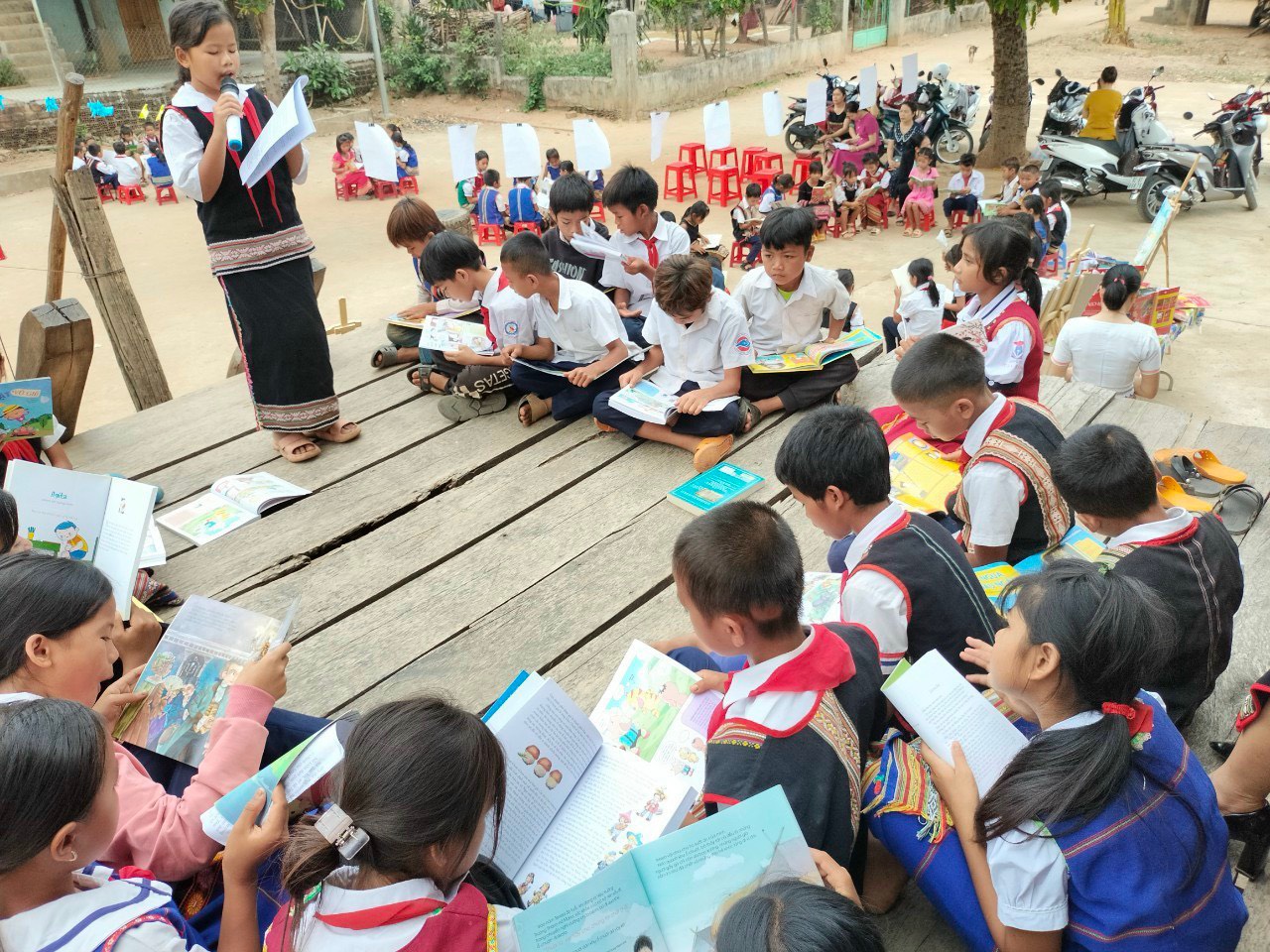 Tuổi trẻ thành phố Kon Tum hưởng ứng Ngày hội đọc sách và văn hoá ...